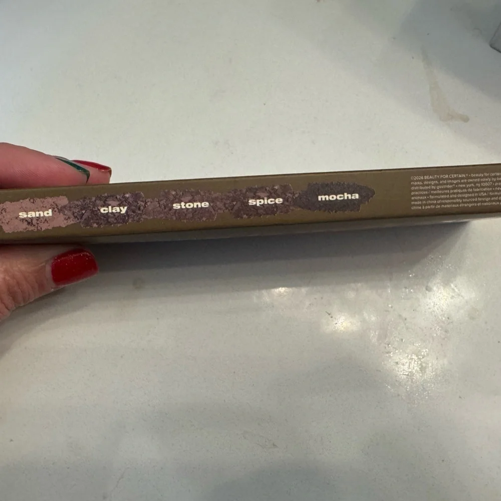 Beauty For Certain Contour and Eyeshadow Palette Set- New In Box